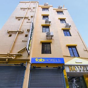 Fabhotel Jbl - Near Kolkata Airport